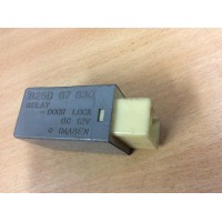B25D67830, Mazda central locking relay 