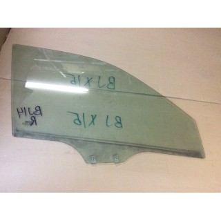 B25D58511B front right glass Mazda 323 BJ 