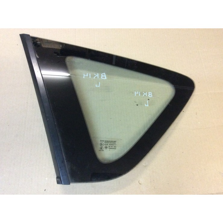 BP4K63950B blind left body glass (window pane) Mazda 3 BK14 
