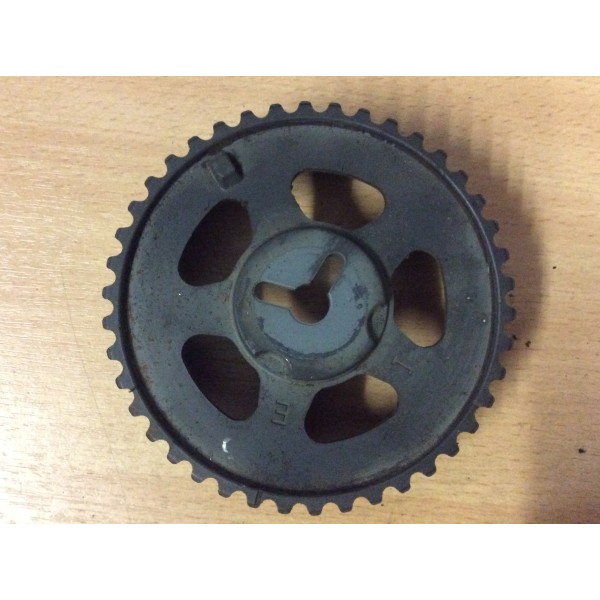 FSD712425 timing camshaft pulley gear 